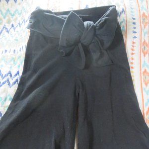 Cocoa size M ( 10-12) Shorts